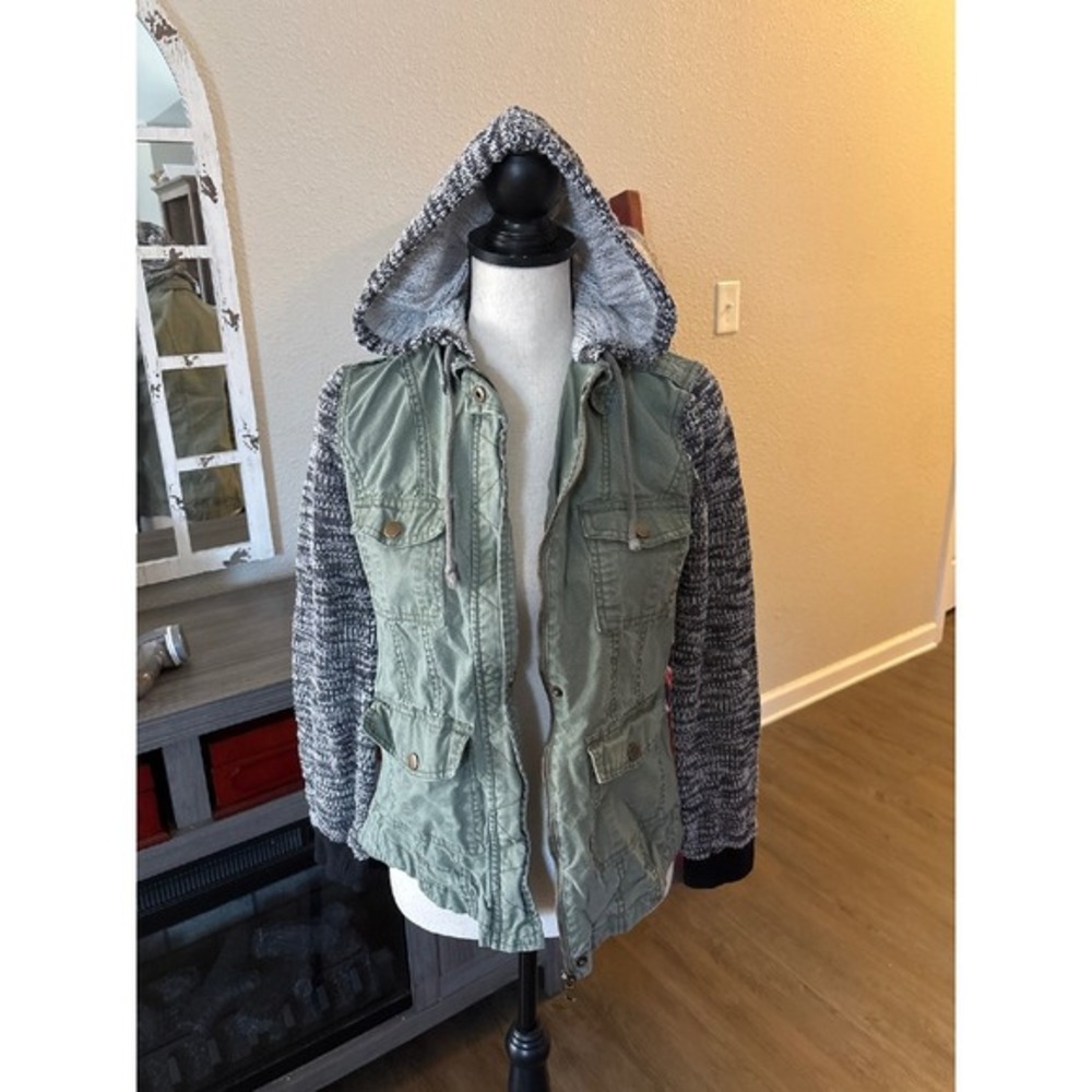 Mudd womens small‎ jacket zip up green gray